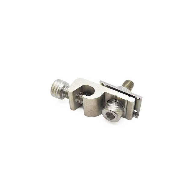 GROUNDING LUG W BOLT